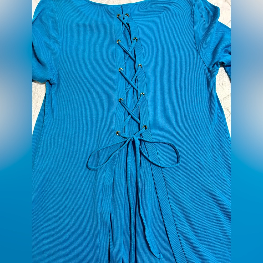 New Directions Vibrant Teal Blue Lace-Up Back Tunic Swing Top